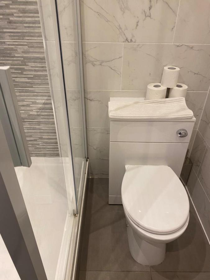 St Margaret'S Loch Apartment Edimburgo Esterno foto