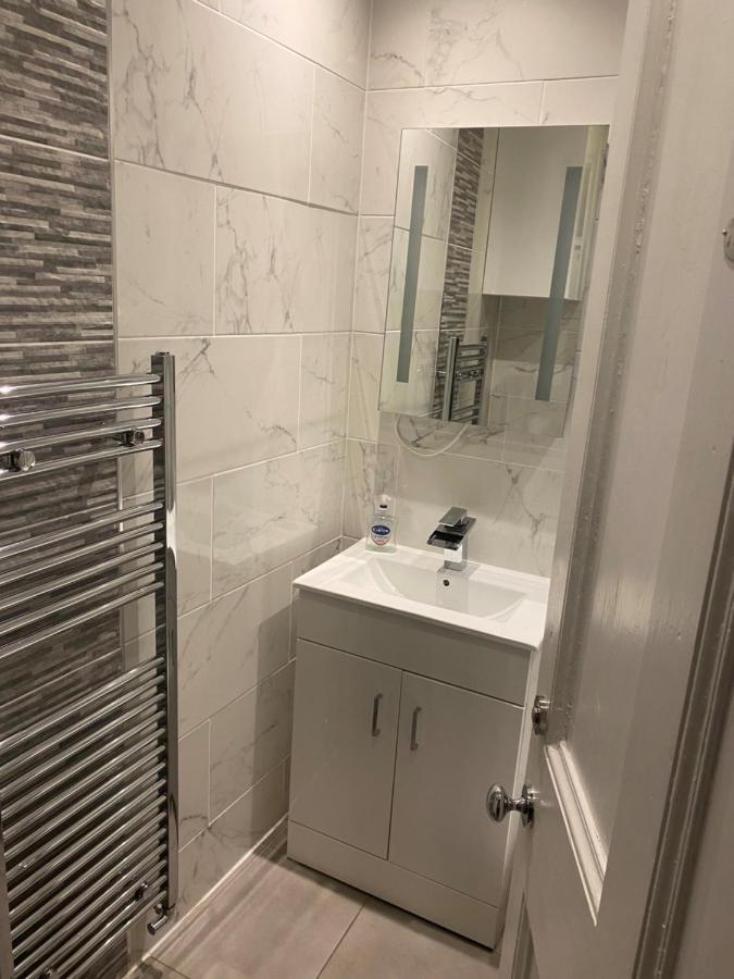 St Margaret'S Loch Apartment Edimburgo Esterno foto